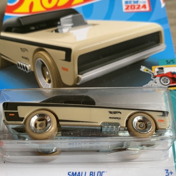 Hot Wheels Small Bloc Tooned Pine Wood Derby Muscle car Mainline 2024 New - Picture 4 of 7